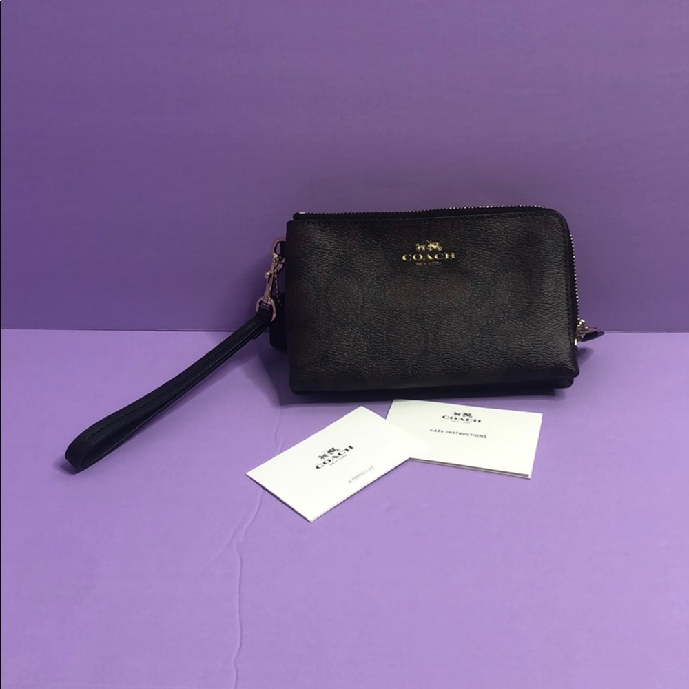 Authentic Coach double zip clutch wallet